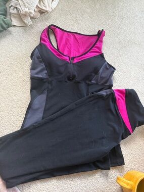 Cynthia Rowley Black & Fuchsia Athletic Tank with Matching Leggings